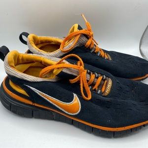 Nike Free 5.0 PLAY NikeID Black Suede & Orange Running Sz 8.5 312212-992